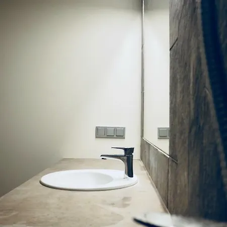 Robert'o Studio Apartament'o شقة